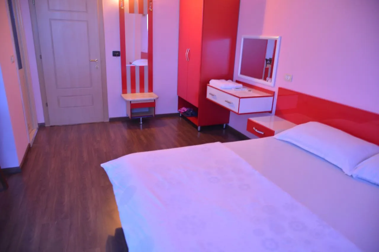 Royal Gaz Hotel Durres 4*,